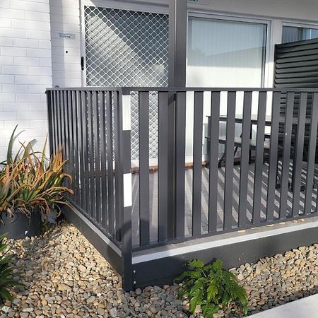 Husky 19 Beautifully Appointed Apartments - Great Location - In The Heart Of Husky Huskisson Exterior foto