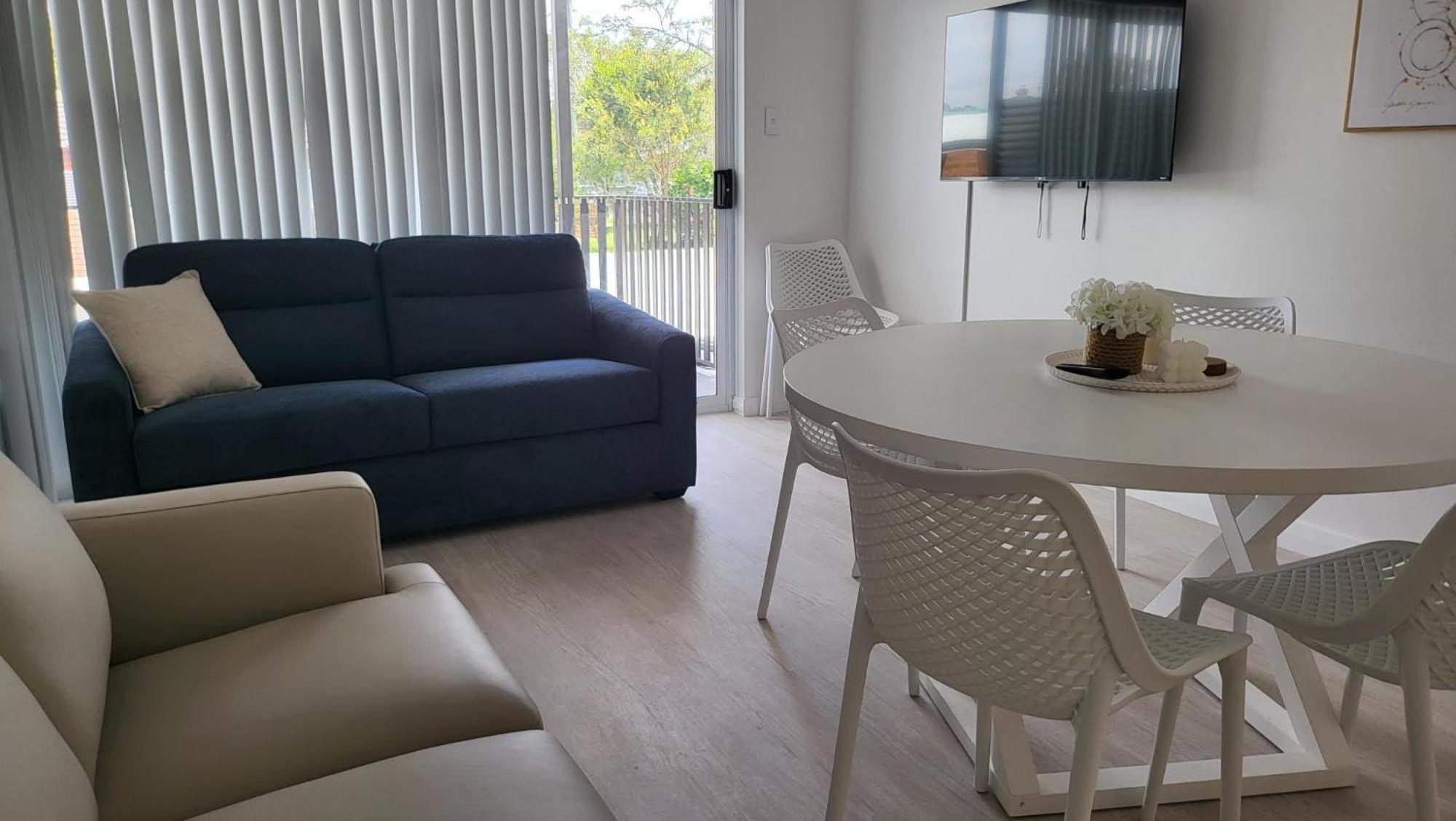 Husky 19 Beautifully Appointed Apartments - Great Location - In The Heart Of Husky Huskisson Exterior foto