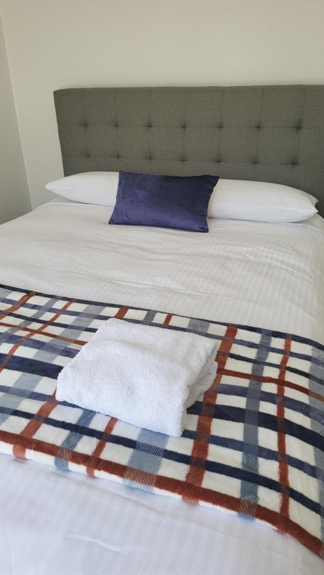Husky 19 Beautifully Appointed Apartments - Great Location - In The Heart Of Husky Huskisson Exterior foto