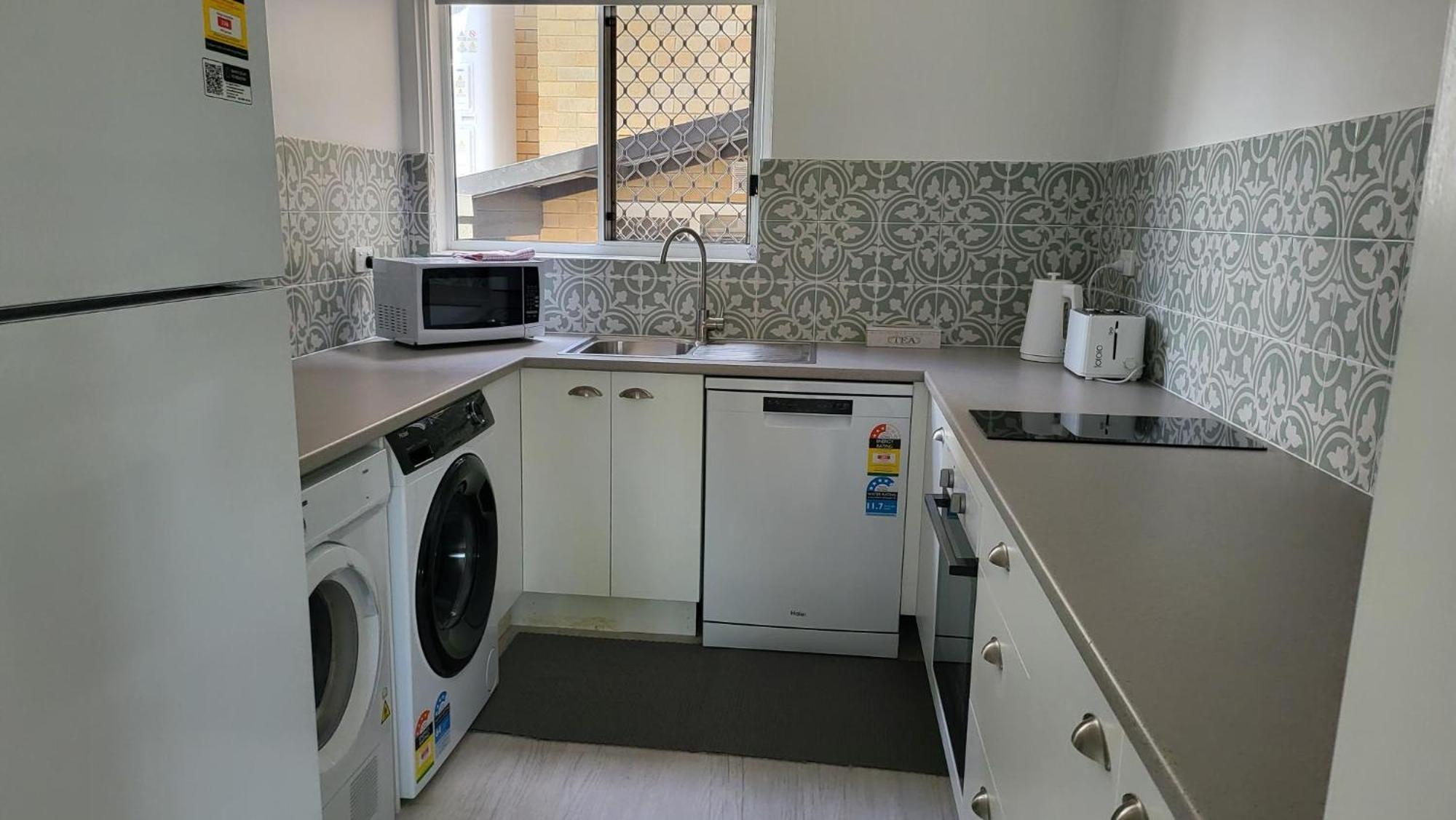Husky 19 Beautifully Appointed Apartments - Great Location - In The Heart Of Husky Huskisson Exterior foto