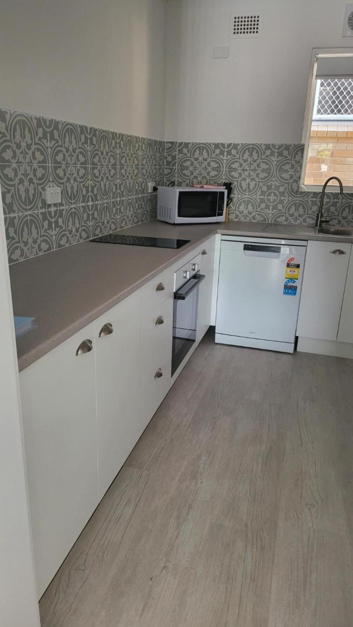 Husky 19 Beautifully Appointed Apartments - Great Location - In The Heart Of Husky Huskisson Exterior foto